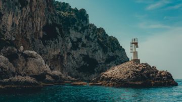 Le Rivage des Syrtes: palabra y acción